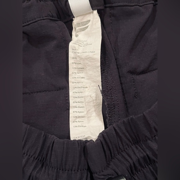 Fabletics Women's Heights Cargo Pants - Picture 15 of 16